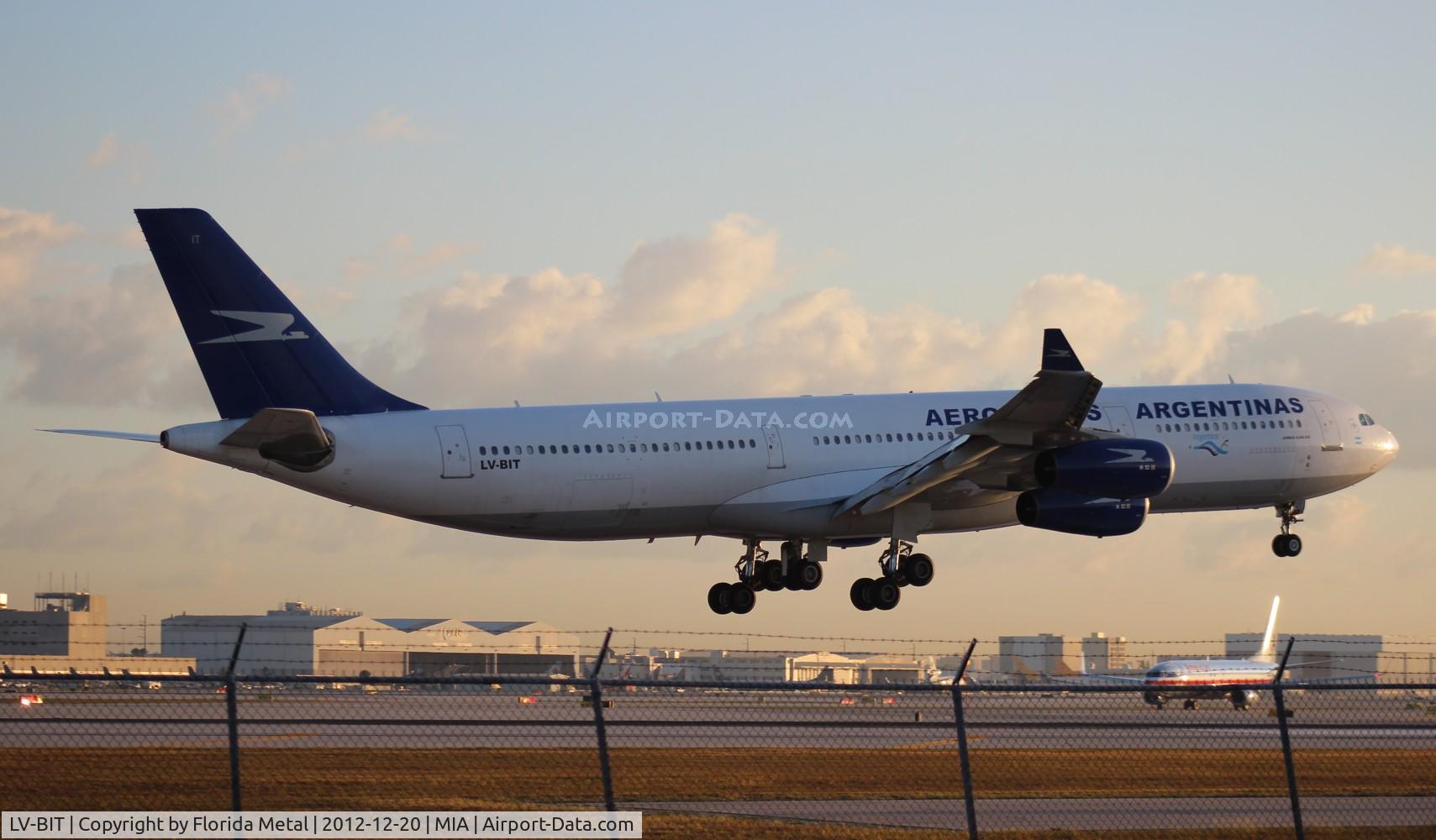 LV-BIT, 1995 Airbus A340-313 C/N 093, Aerolineas Argentinas A340-300