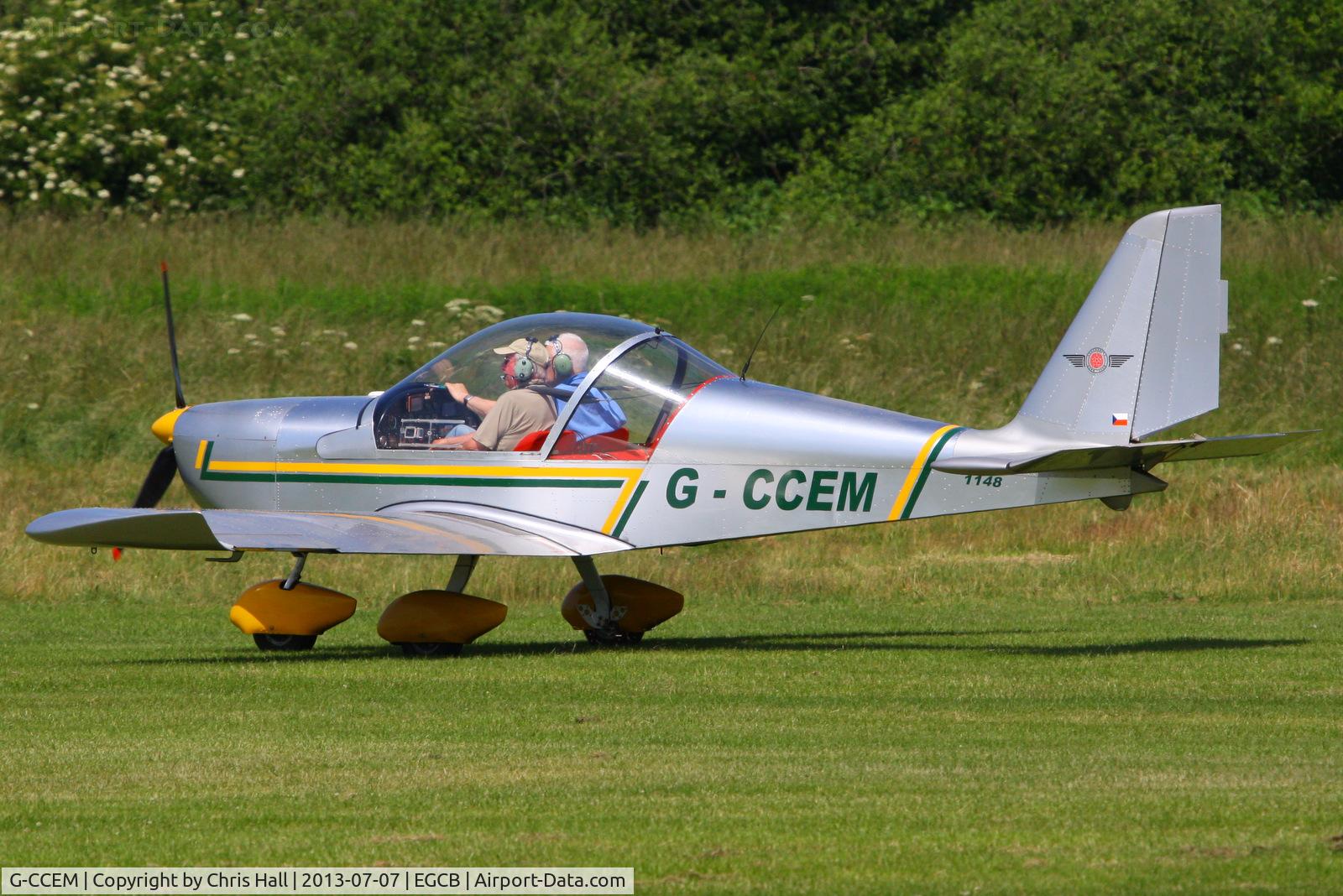 G-CCEM, 2003 Aerotechnik EV-97A Eurostar C/N PFA 315-13987, at the Barton open day and fly in