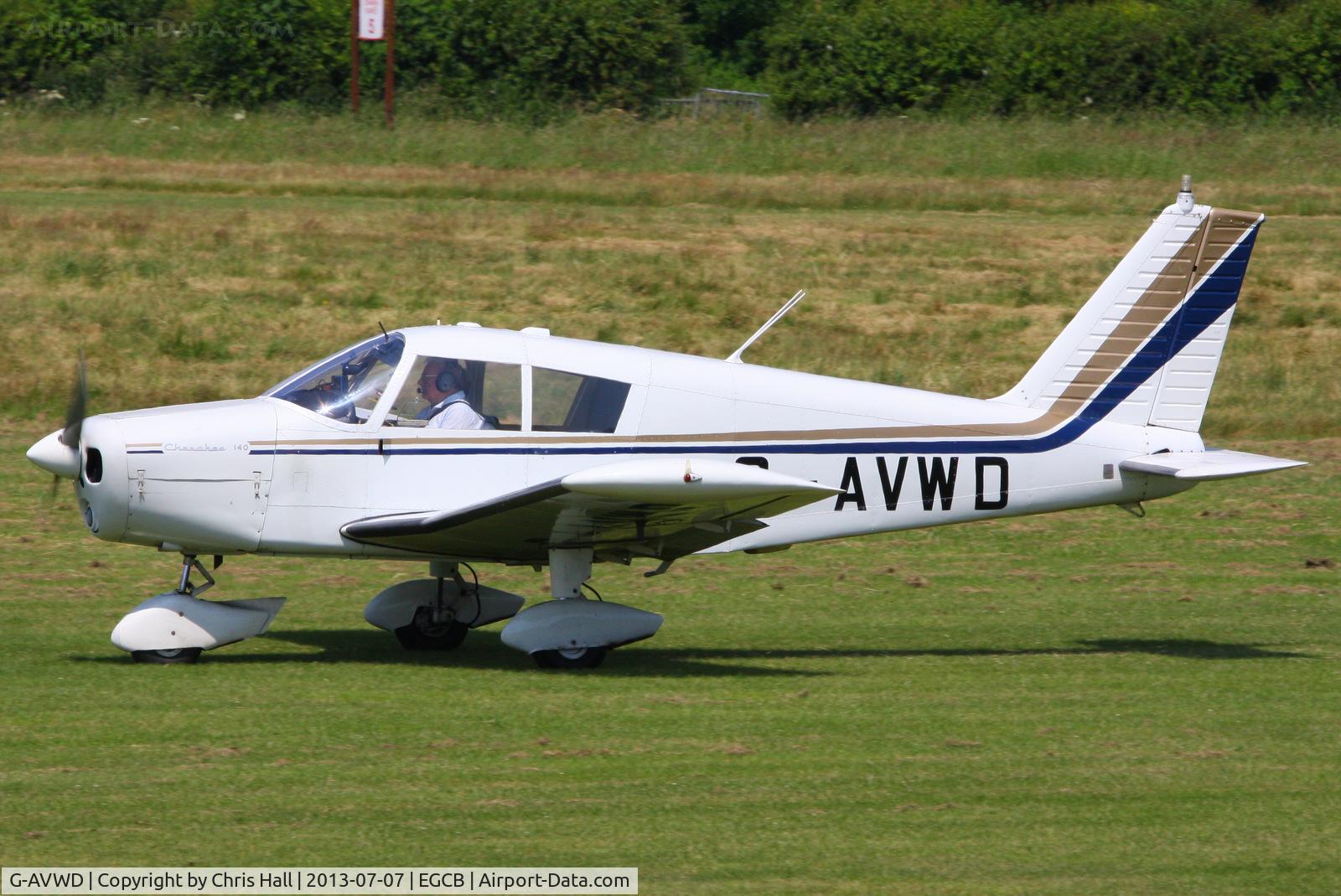 G-AVWD, 1967 Piper PA-28-140 Cherokee C/N 28-23700, at the Barton open day and fly in