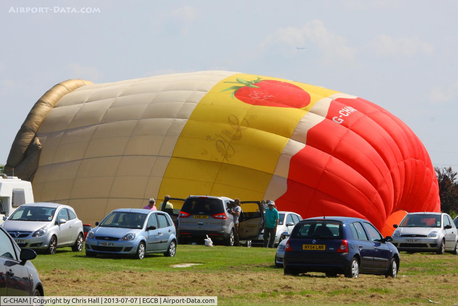 G-CHAM, 1992 Cameron Balloons Pot-90 C/N 2912, at the Barton open day and fly in
