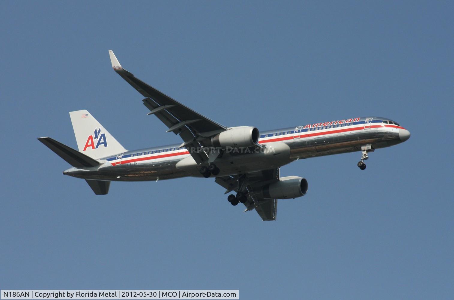 N186AN, 2001 Boeing 757-223 C/N 32380, American 757