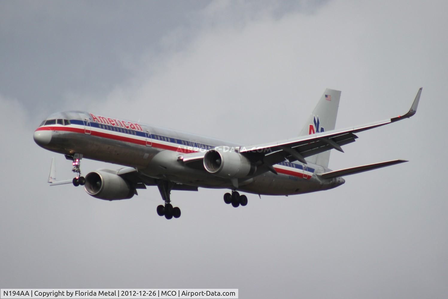N194AA, 2001 Boeing 757-223 C/N 32388, American 757-200