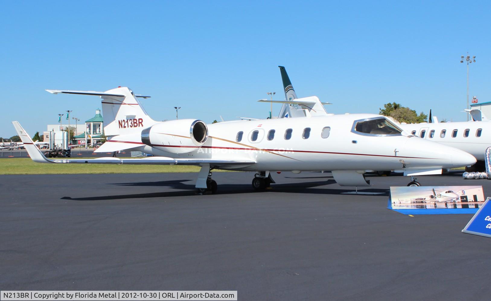 N213BR, 1995 Learjet 31A C/N 103, Lear 31A at NBAA