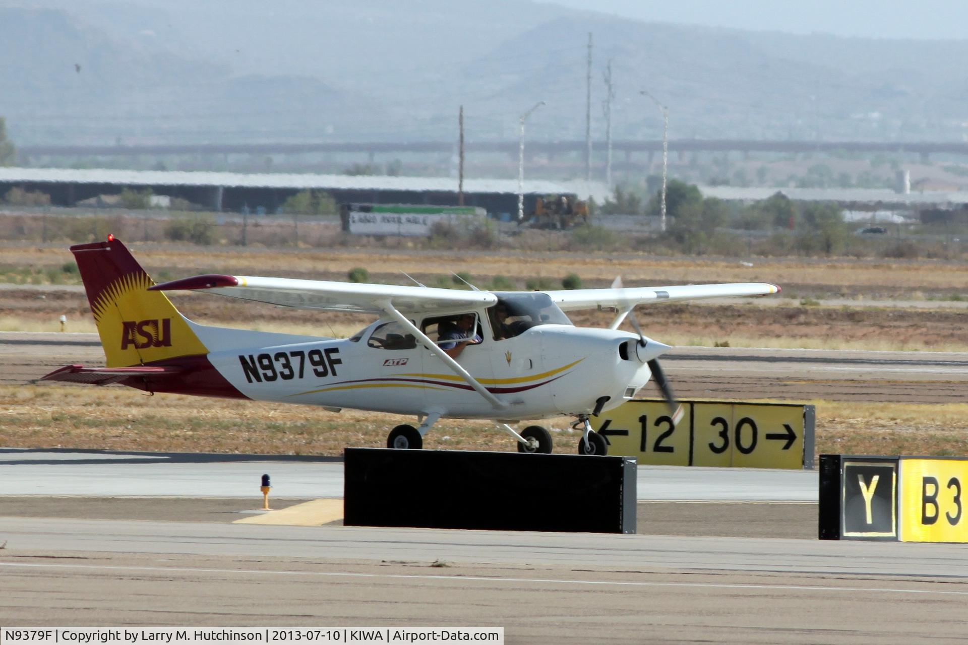 N9379F, 1999 Cessna 172R C/N 17280764, N9379F
