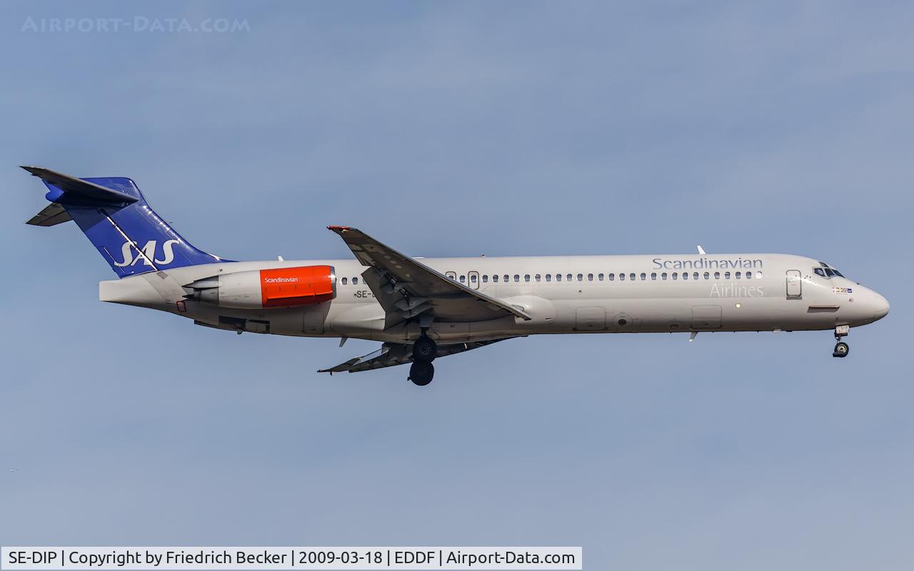 SE-DIP, 1991 McDonnell Douglas MD-87 (DC-9-87) C/N 53010, on final at FRA