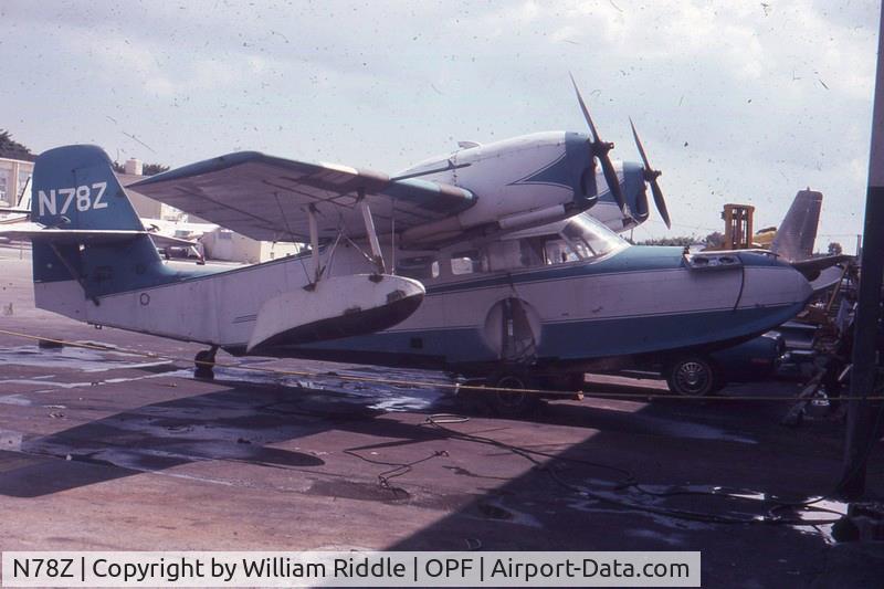N78Z, 1941 Grumman G-44 Widgeon C/N 1214, Photo taked approximately the summer of 1980 when I flew her for multi-engine float plane training. Opperated by Tursair, Inc.