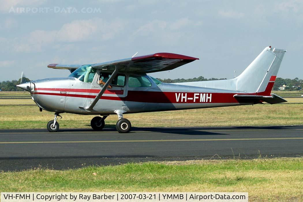 VH-FMH, 1977 Cessna 172N C/N 17269274, Cessna 172N Skyhawk [172-69274] Melbourne-Moorabbin~VH 21/03/2007