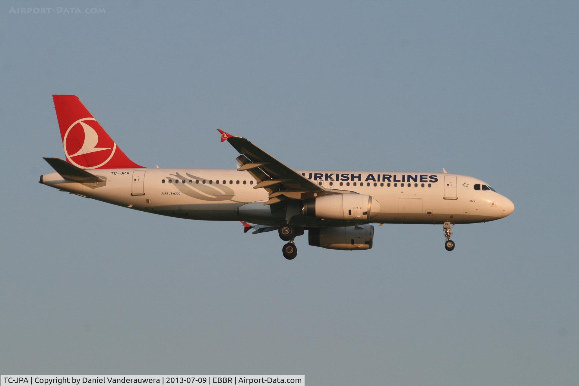 TC-JPA, 2005 Airbus A320-232 C/N 2609, Early arrival of flight TK1931 to RWY 02