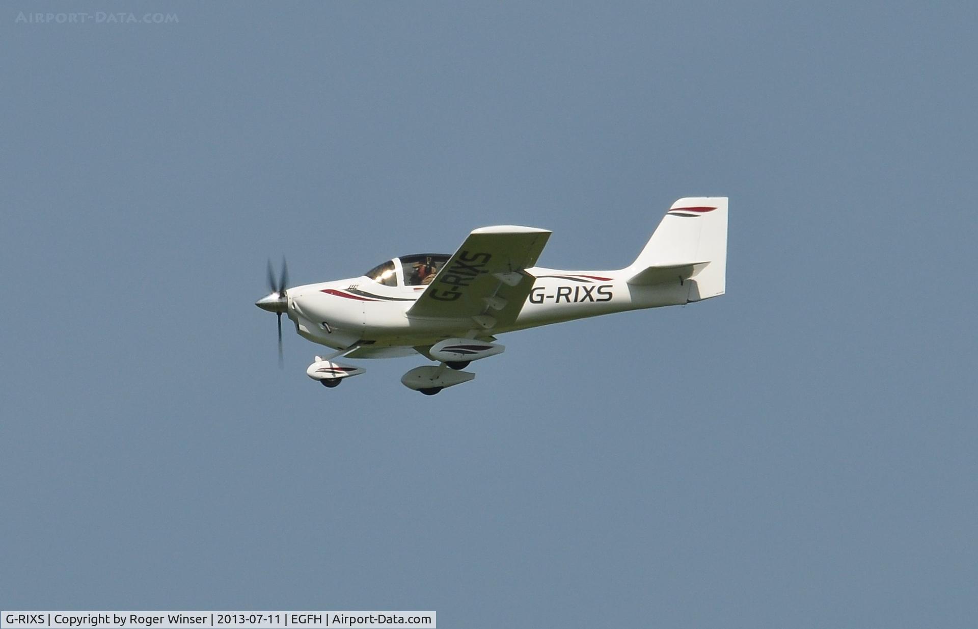 G-RIXS, 2003 Europa XS Tri-Gear C/N PFA 247-13822, Visiting Europa XS.