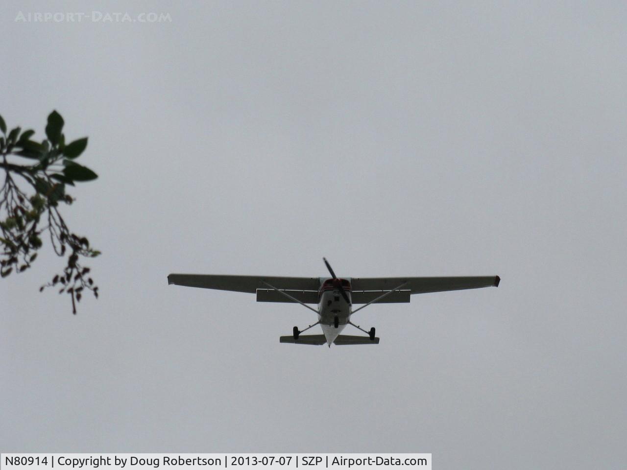 N80914, 1976 Cessna 172M C/N 17266799, 1976 Cessna 172M SKYHAWK, Lycoming O-320-E2D 150 Hp, on final Rwy 22