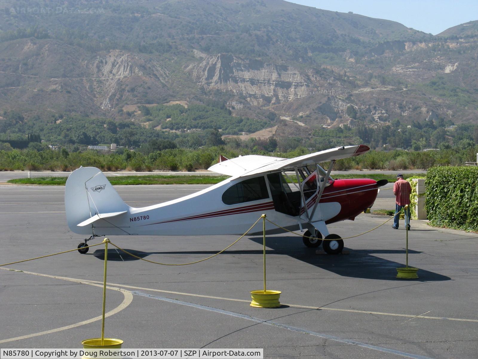 N85780, 1946 Aeronca 7AC Champion C/N 7AC-4529, 1946 Aeronca 7AC CHAMPION, Continental A&C65 65 Hp, refueling
