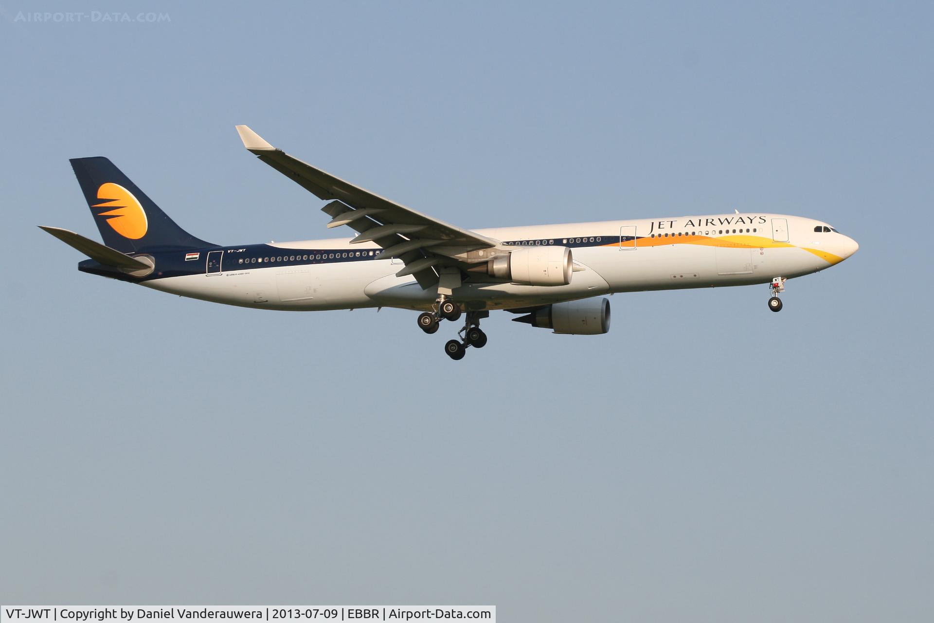 VT-JWT, 2012 Airbus A330-302 C/N 1370, Arrival of flight 9W230 to RWY 02