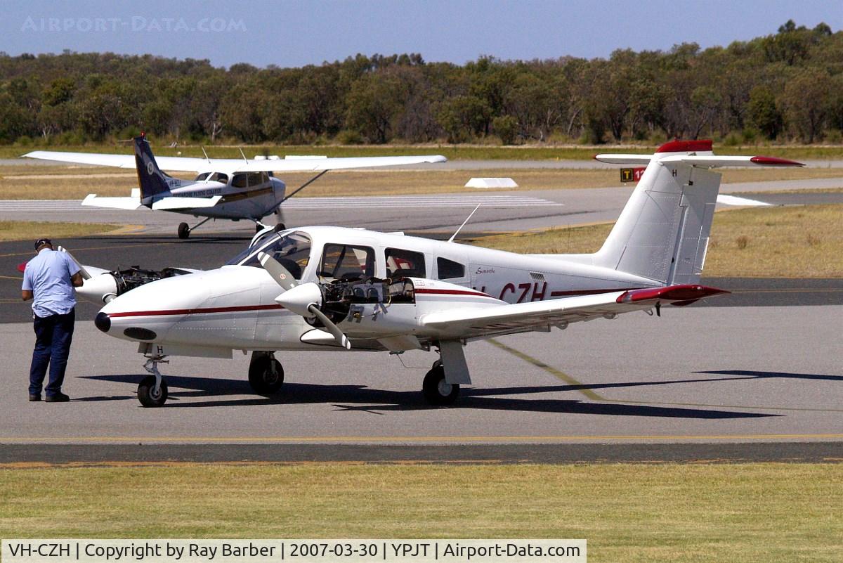 VH-CZH, 2005 Piper PA-44-180 Seminole C/N 4496216, Piper PA-44-180 Seminole [4496216] (China Southern Flying College) Perth-Jandakot~VH 30/03/2007