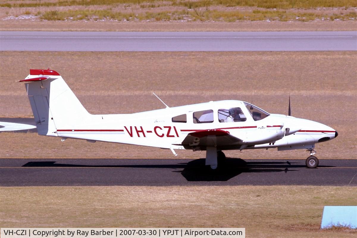VH-CZI, 2005 Piper PA-44-180 Seminole C/N 4496217, Piper PA-44-180 Seminole [4496217] (China Southern Flying College) Perth-Jandakot~VH 30/03/2007