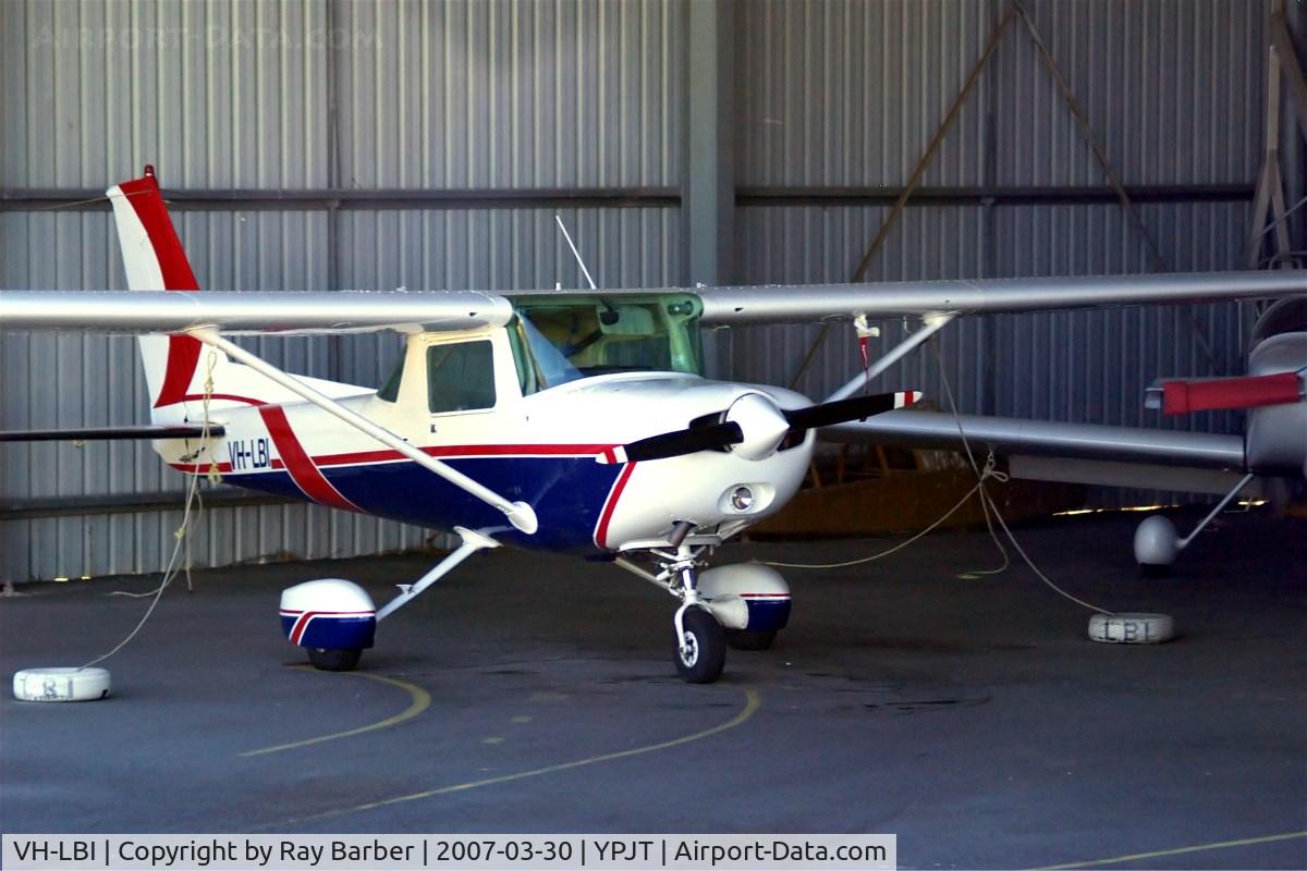 VH-LBI, 1977 Cessna 152 C/N 15280659, Cessna 152 [152-80659] Perth-Jandakot~VH 30/03/2007