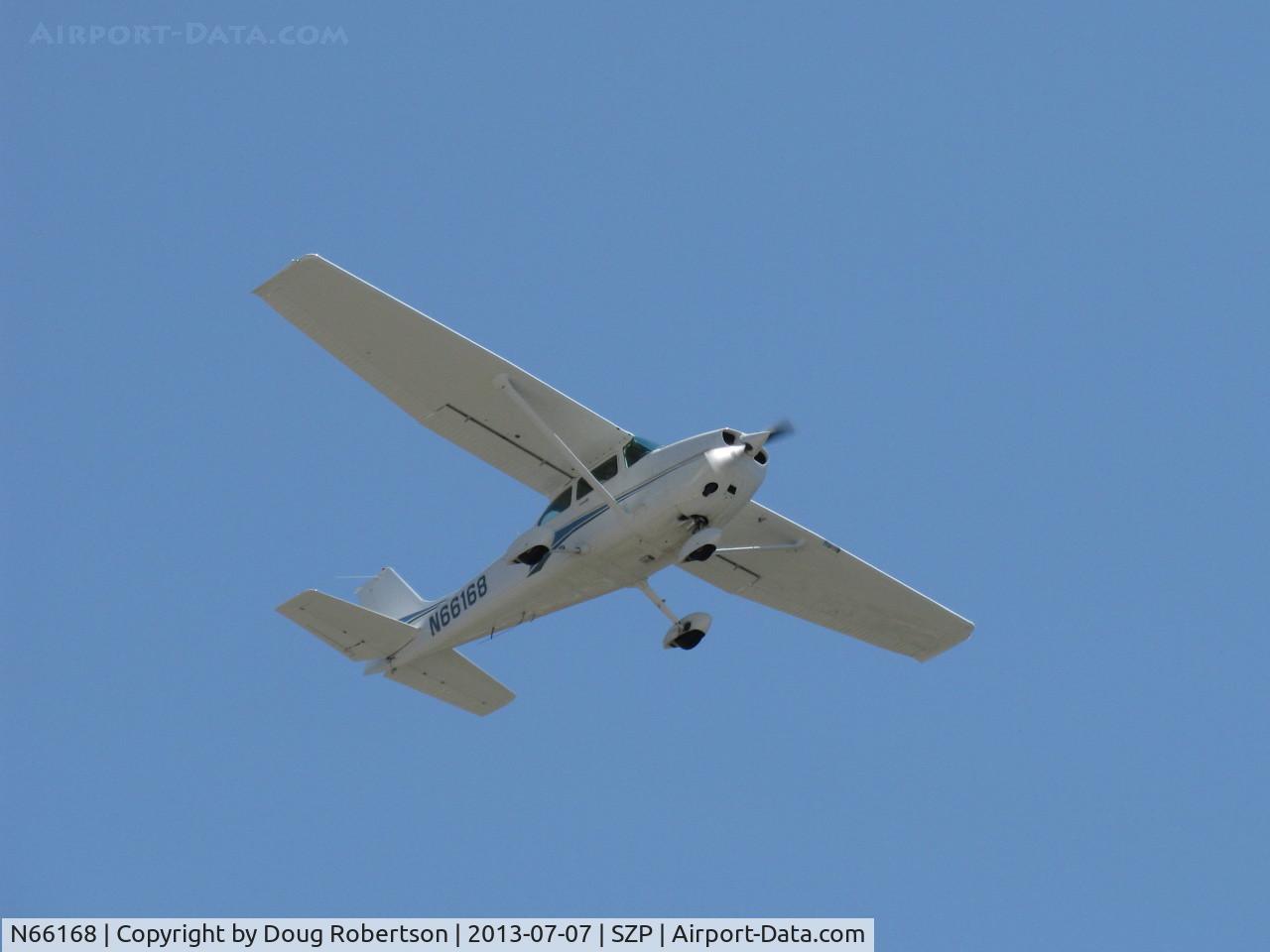 N66168, 1983 Cessna 172P C/N 17275974, 1983 Cessna 172P SKYHAWK II, Lycoming O-320-D2J 160 Hp for 100LL, takeoff climb Rwy 22