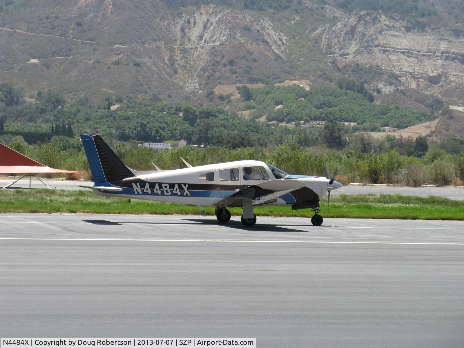 N4484X, 1975 Piper PA-28R-200 Cherokee Arrow II C/N 28R-7635056, 1975 Piper PA-28R-200B ARROW II, Lycoming IO-360-C1C 200 Hp, landing roll Rwy 22