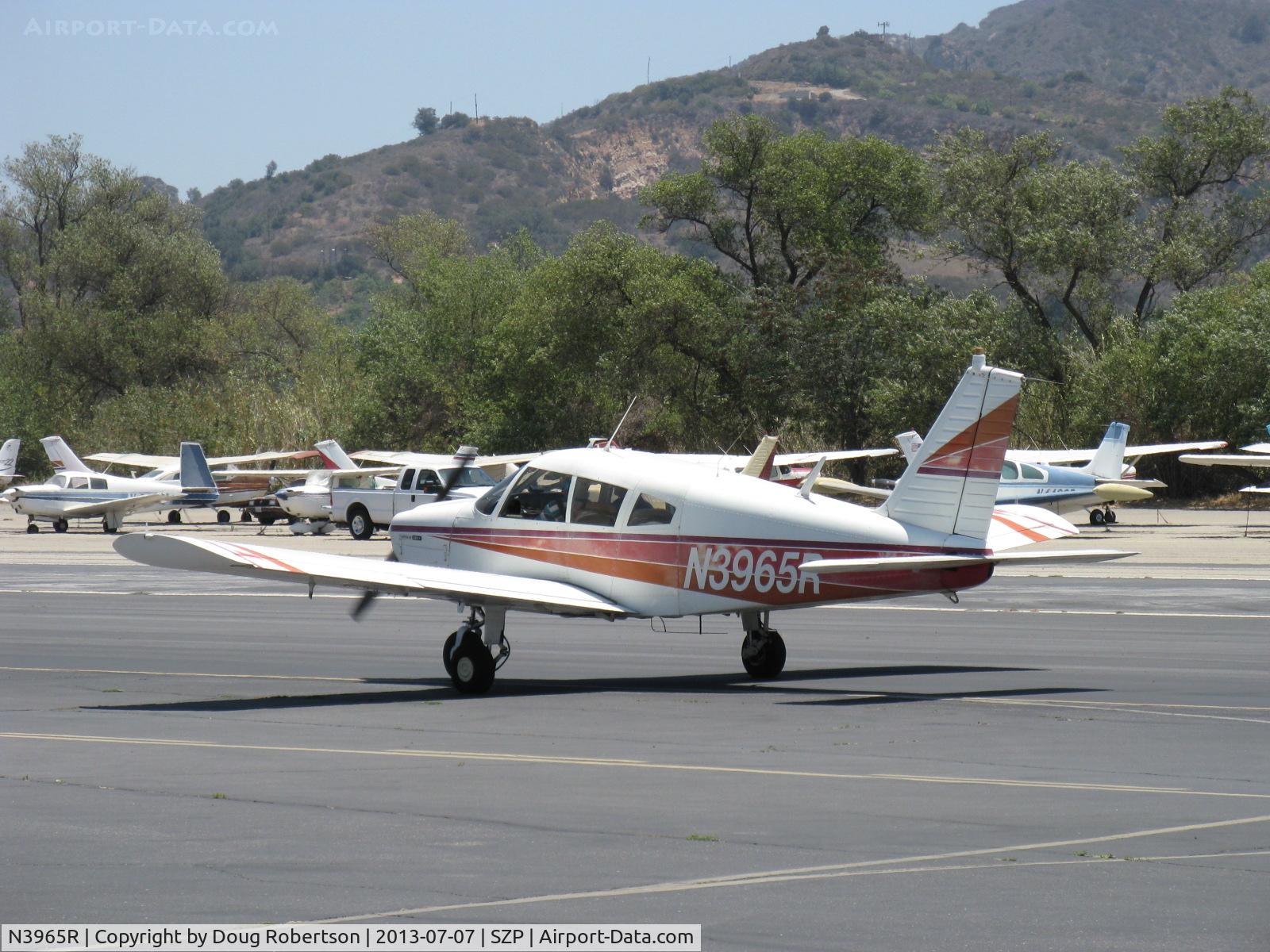 N3965R, 1971 Piper PA-28-180 Cherokee C/N 28-7105070, 1971 Piper PA-28-180 CHEROKEE, Lycoming O&VO-360 180 Hp, taxi