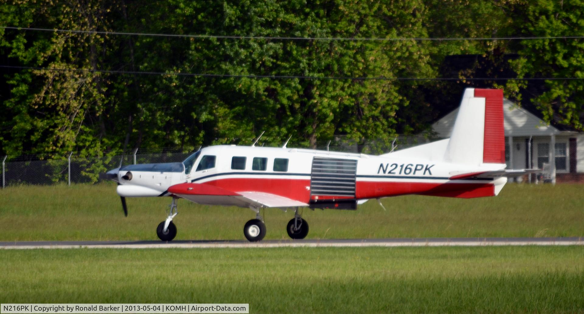 N216PK, 2005 Pacific Aerospace 750XL C/N 114, Landing roll Orange