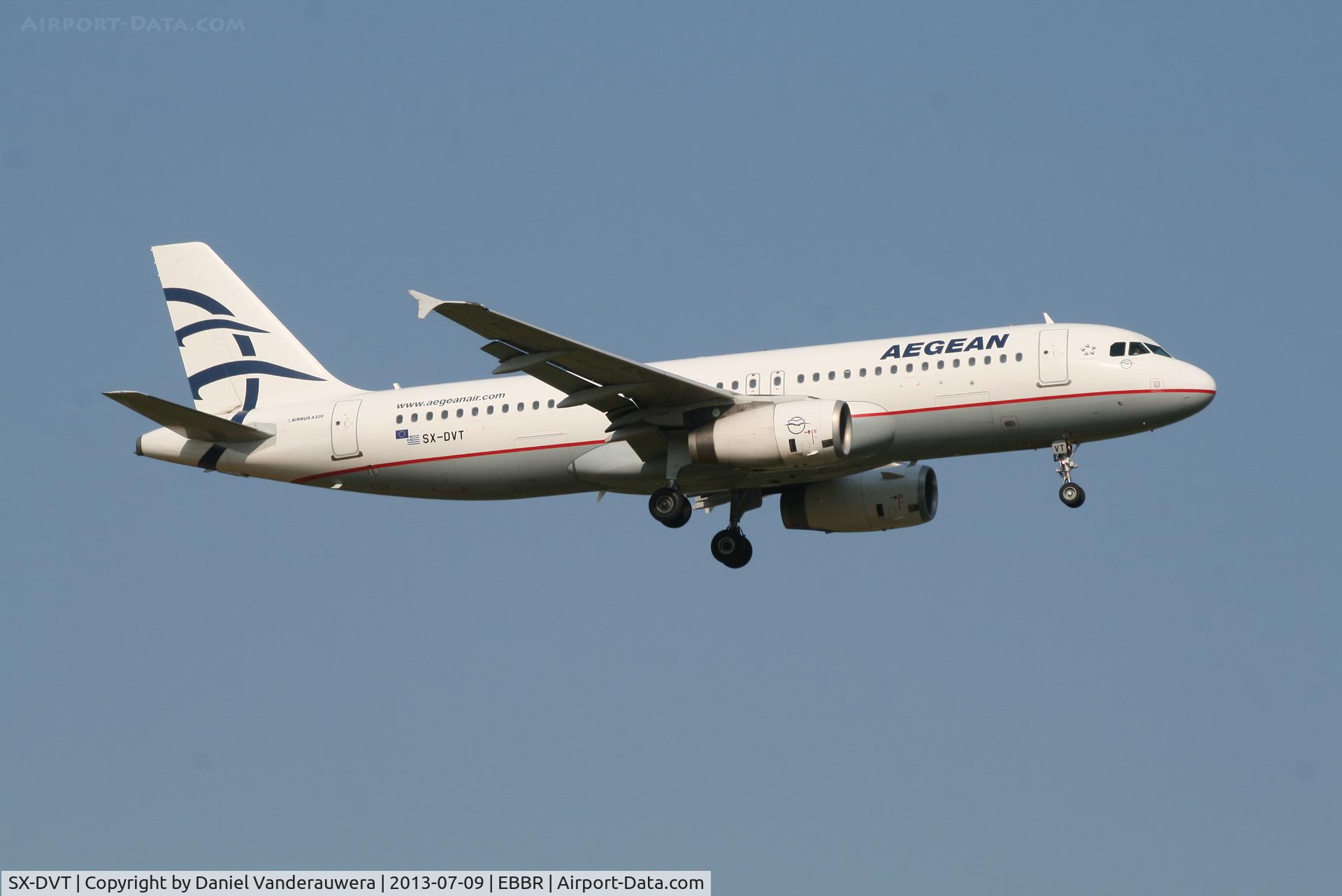 SX-DVT, 2008 Airbus A320-232 C/N 3745, Arrival of flight A3 470 to RWY 02