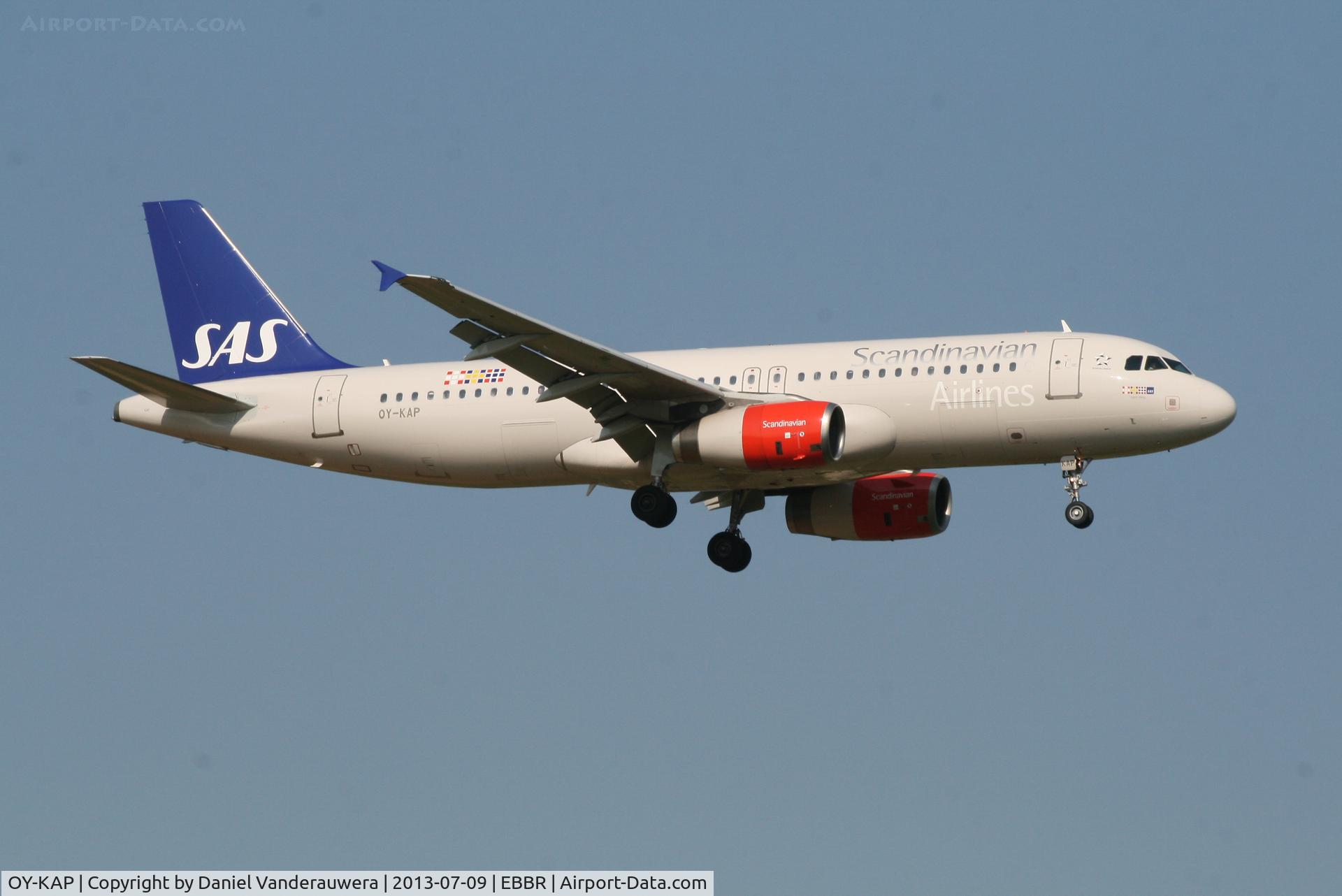 OY-KAP, 2007 Airbus A320-232 C/N 3086, Arrival of flight SK593 to RWY 02