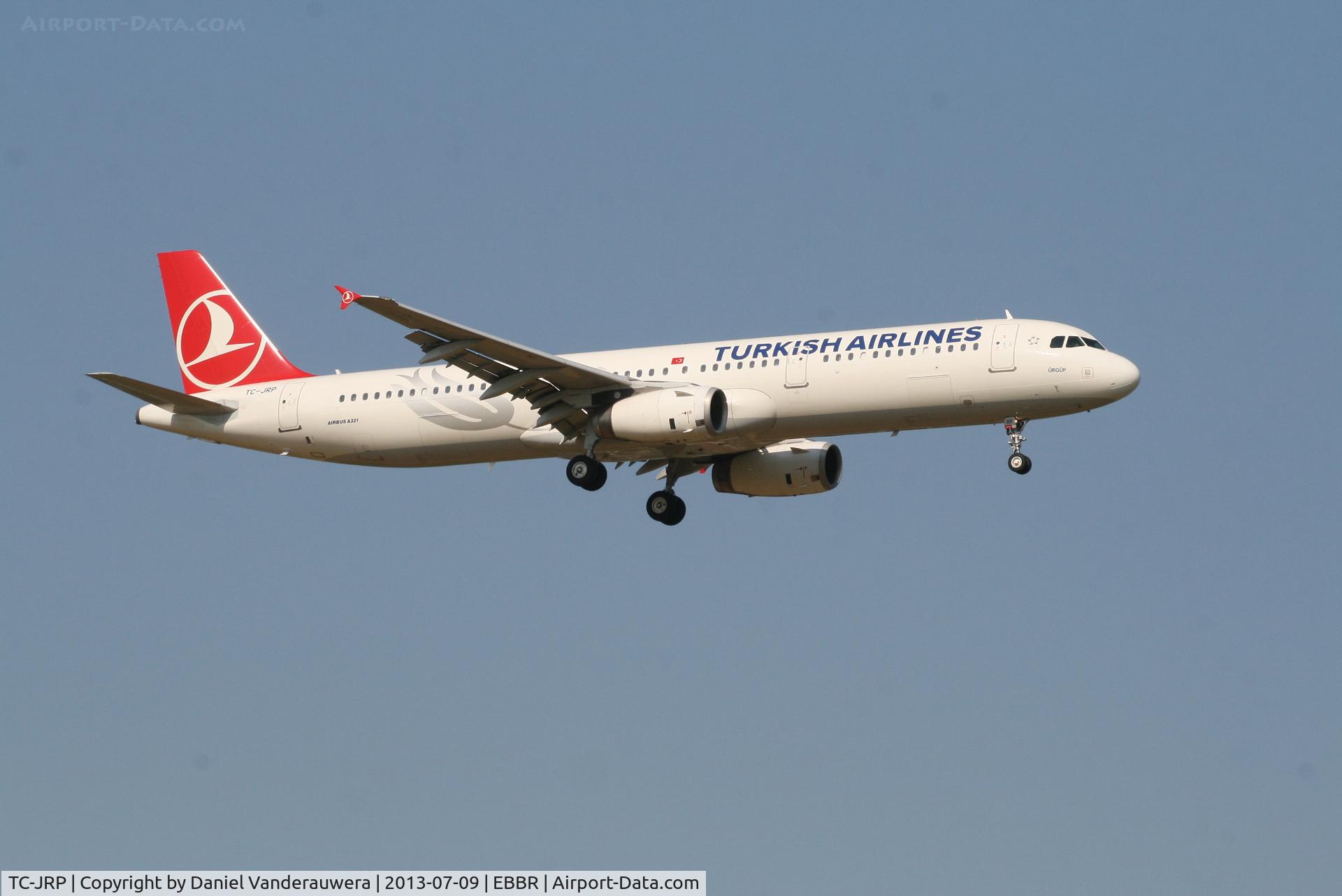 TC-JRP, 2011 Airbus A321-231 C/N 4698, Arrival of flight TK1937 to RWY 02