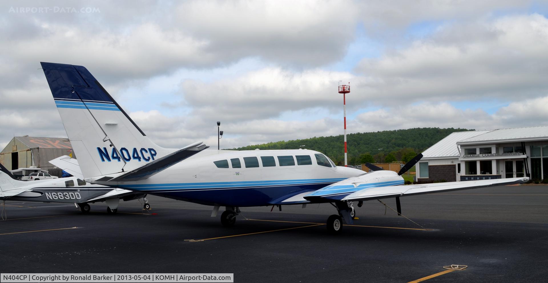 N404CP, 1978 Cessna 404 Titan C/N 404-0238, Orange