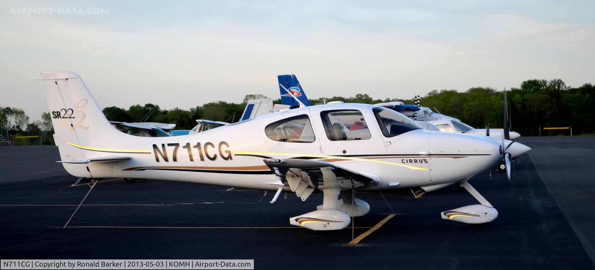 N711CG, 2004 Cirrus SR22 G2 C/N 1135, Orange