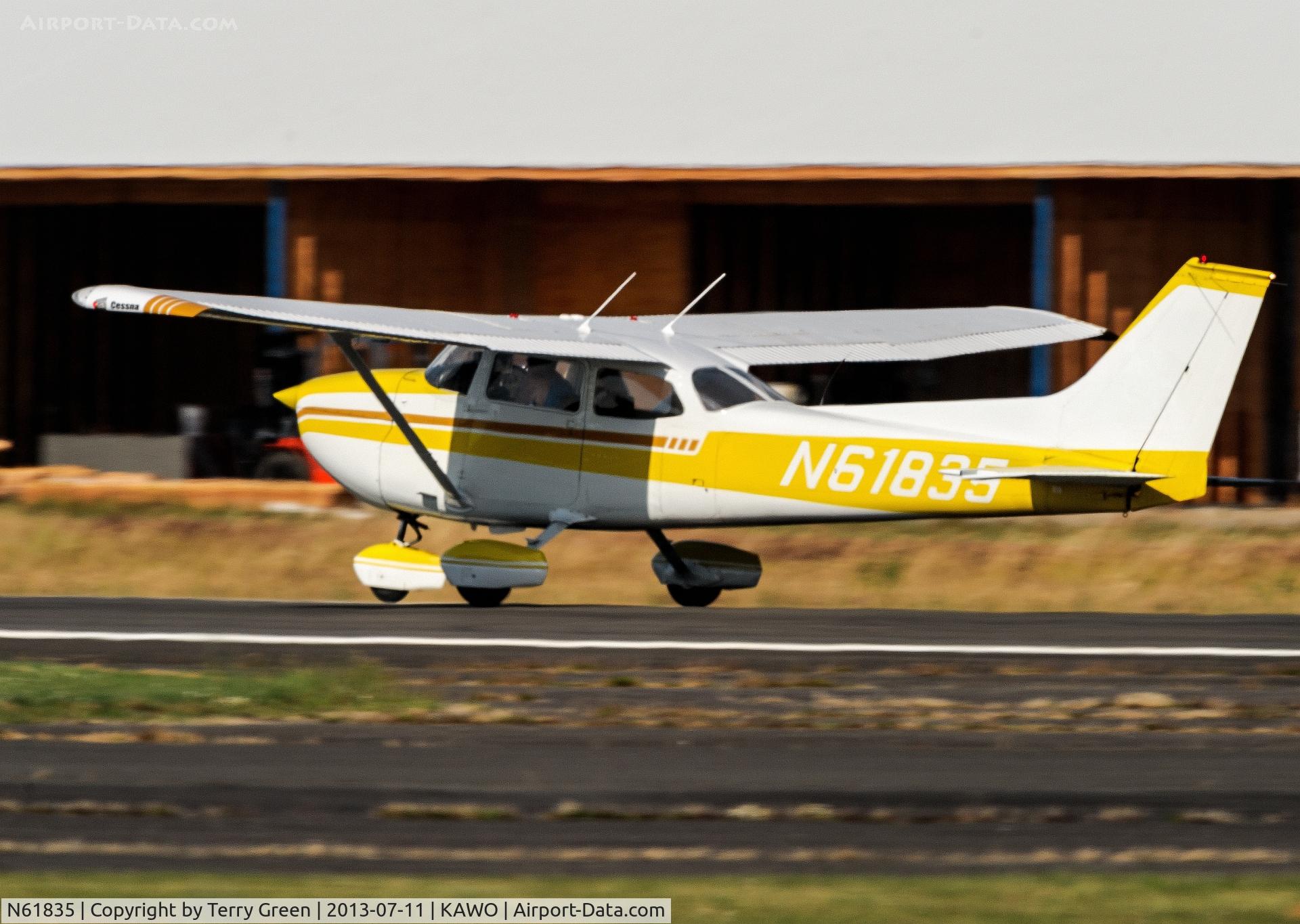 N61835, 1975 Cessna 172M C/N 17264830, 2013 Arlington WA Fly-In