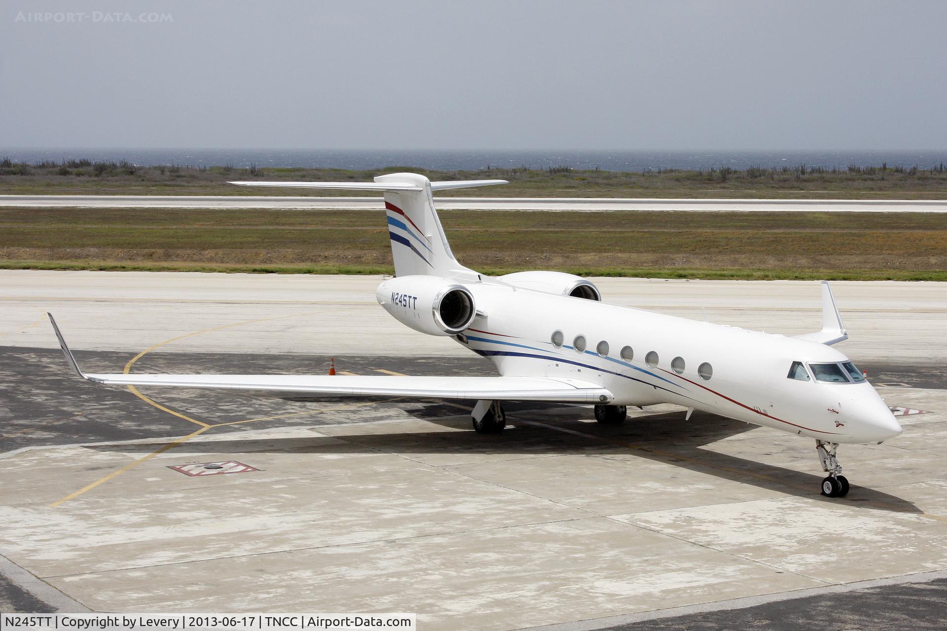 N245TT, 2003 Gulfstream Aerospace GV-SP (G550) C/N 5003, up-close!!