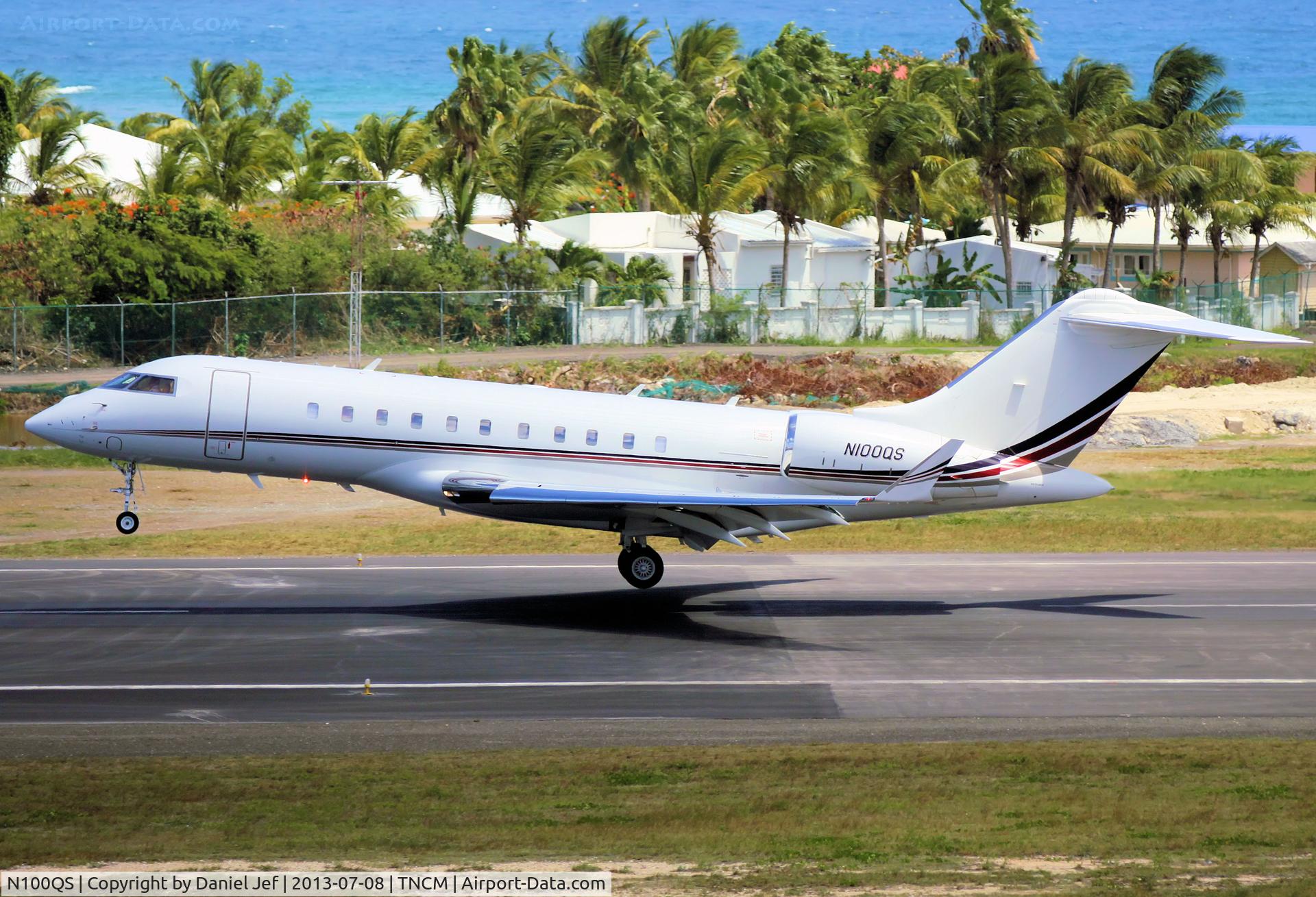 N100QS, 2012 Bombardier BD-700-1A11 Global 5000 C/N 9480, N100QS
