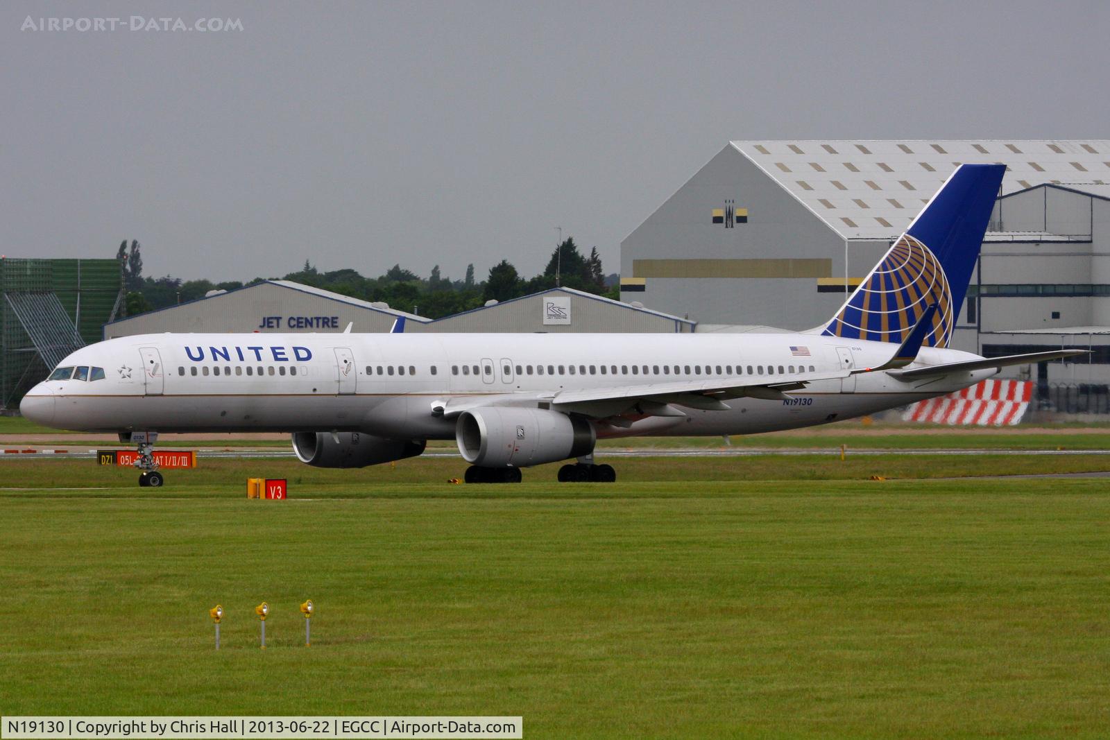 N19130, 1998 Boeing 757-224/ER C/N 28970, United