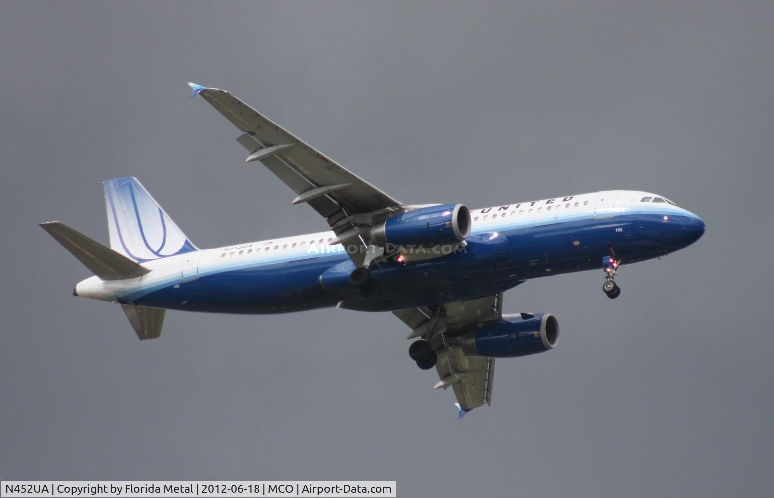 N452UA, 1999 Airbus A320-232 C/N 0955, United A320