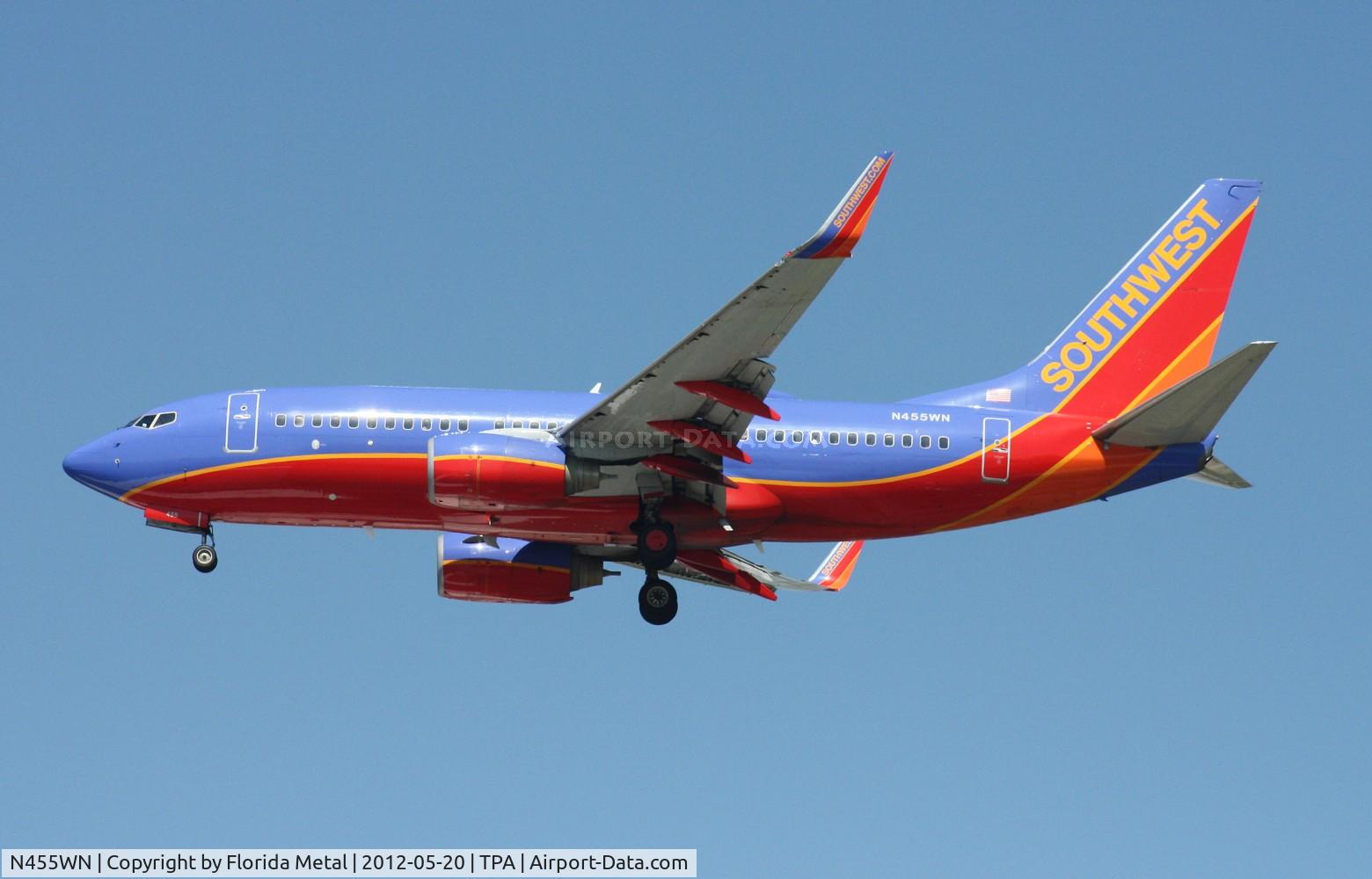N455WN, 2004 Boeing 737-7H4 C/N 32462, Southwest 737-700