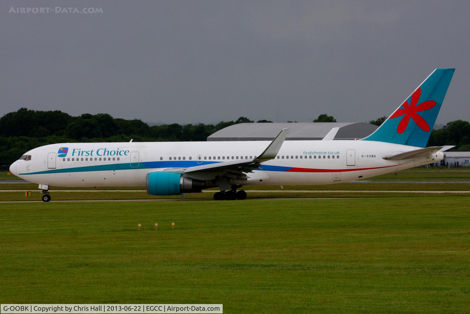 G-OOBK, 1995 Boeing 767-324/ER C/N 27392, First Choice
