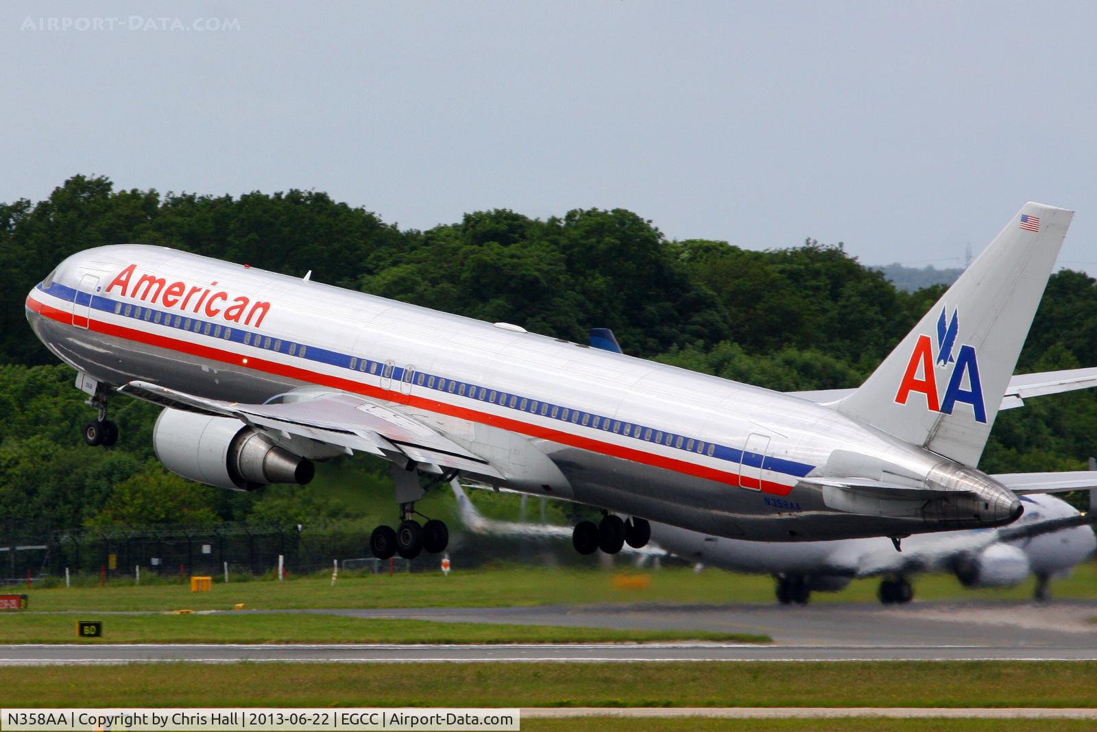 N358AA, 1988 Boeing 767-323 C/N 24039, American Airlines