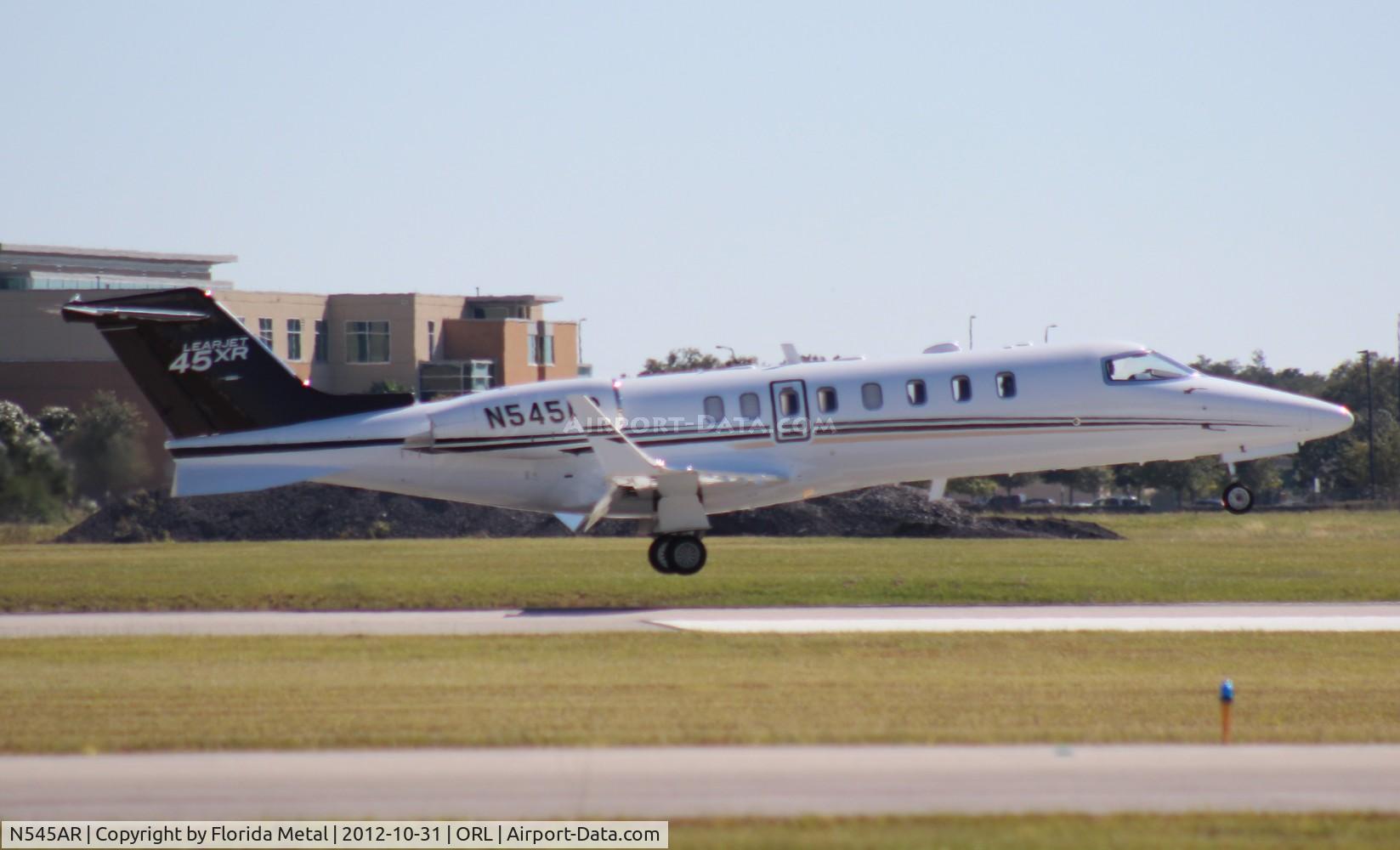 N545AR, 2011 Learjet Inc 45XR C/N 45-423, Lear 45XR at NBAA