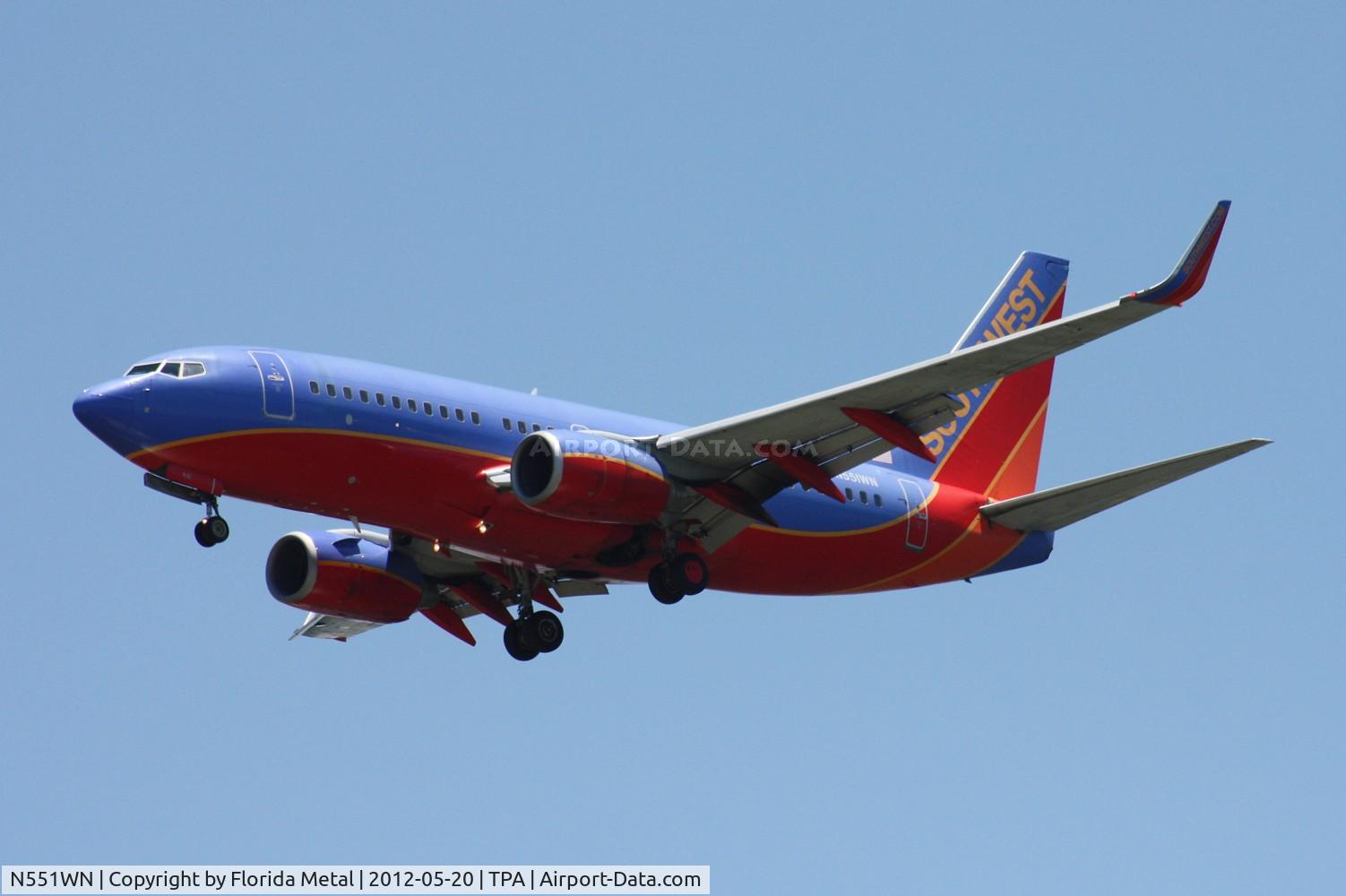 N551WN, 2001 Boeing 737-76Q C/N 30280, Southwest 737-700