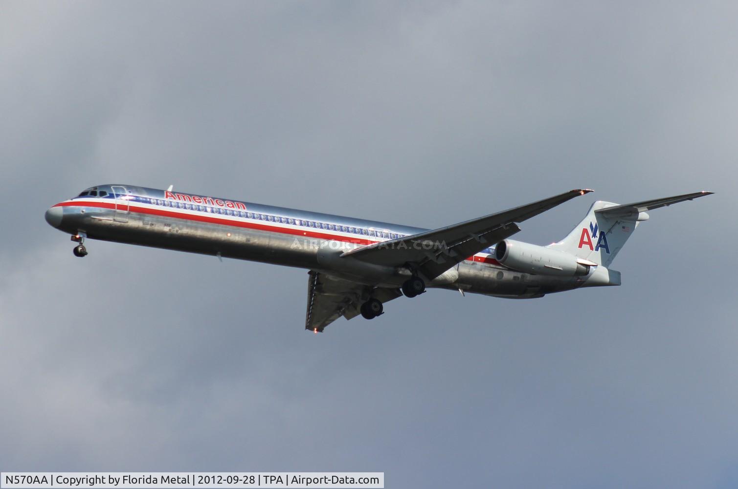 N570AA, 1987 McDonnell Douglas MD-83 (DC-9-83) C/N 49352, American MD-83
