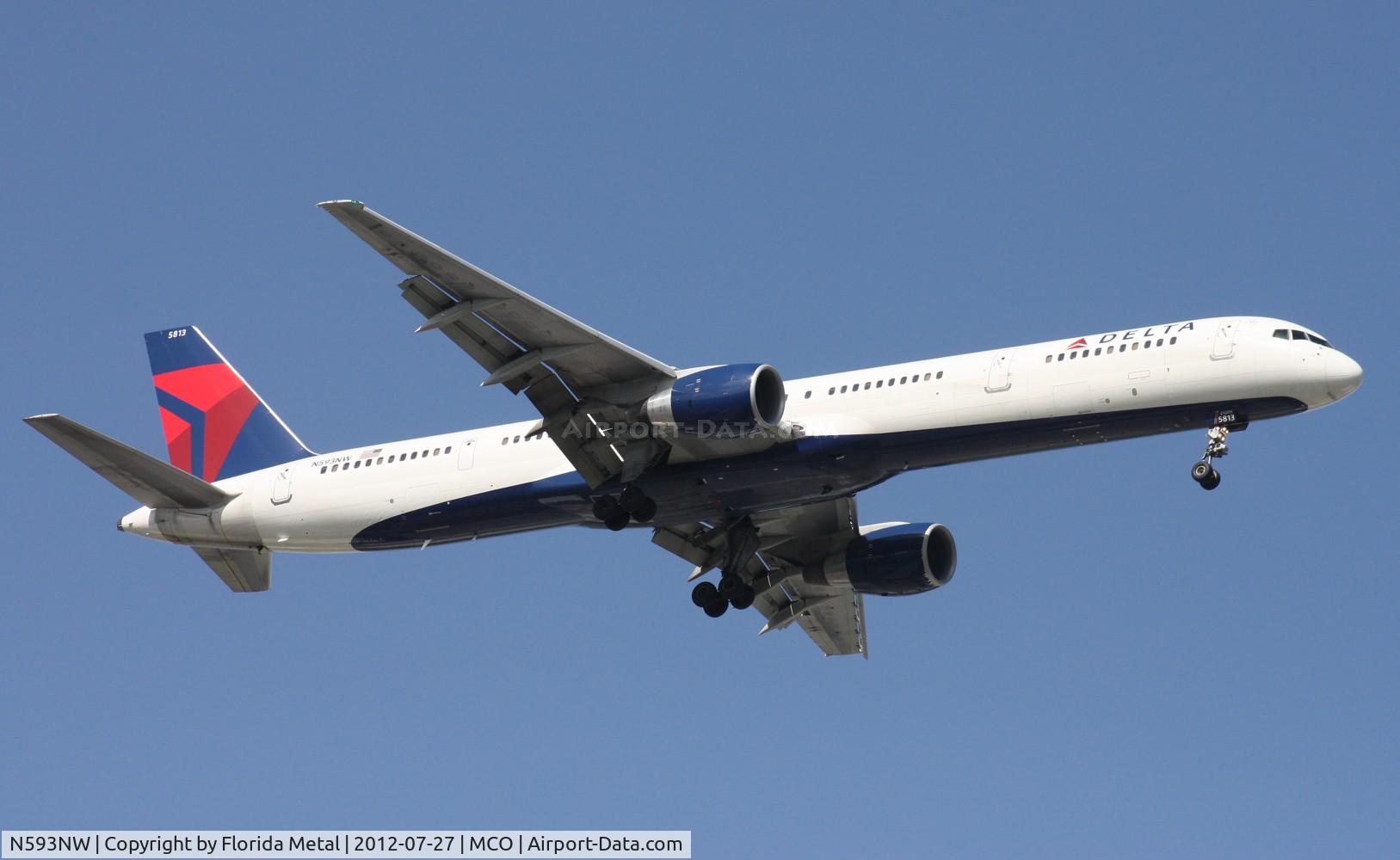 N593NW, 2003 Boeing 757-351 C/N 32993, Delta 757-300