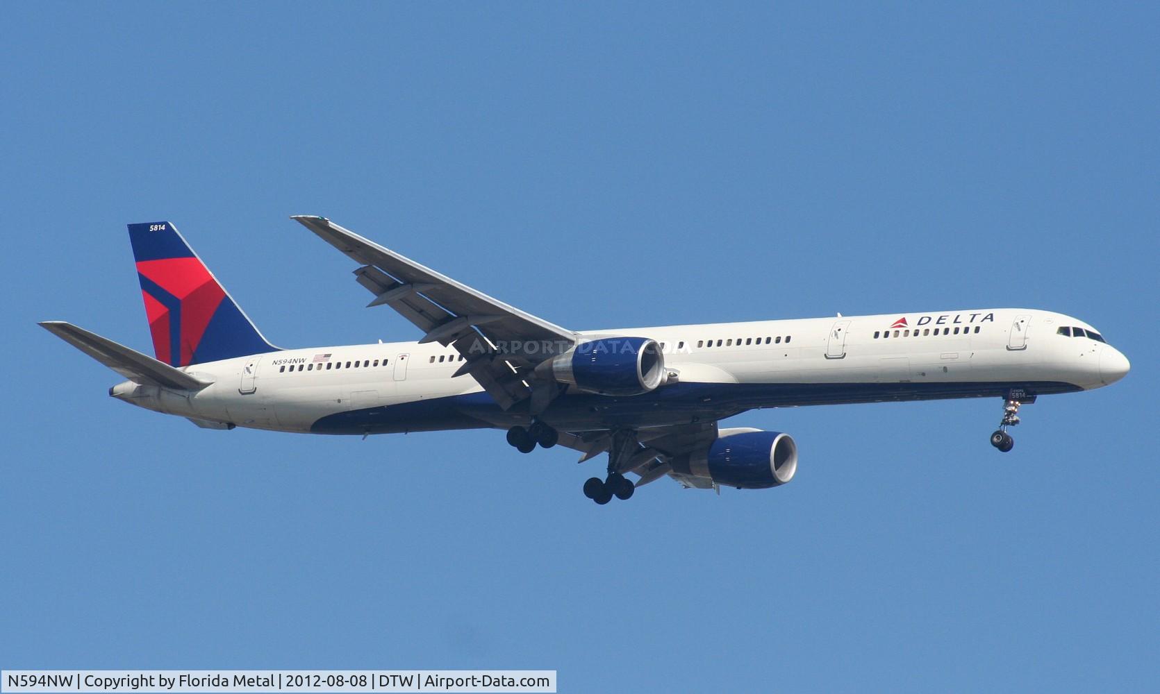 N594NW, 2003 Boeing 757-351 C/N 32994, Delta 757-300