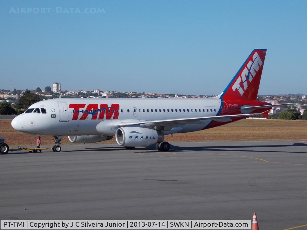 PT-TMI, 2012 Airbus A319-132 C/N 5345, A beautiful sunday