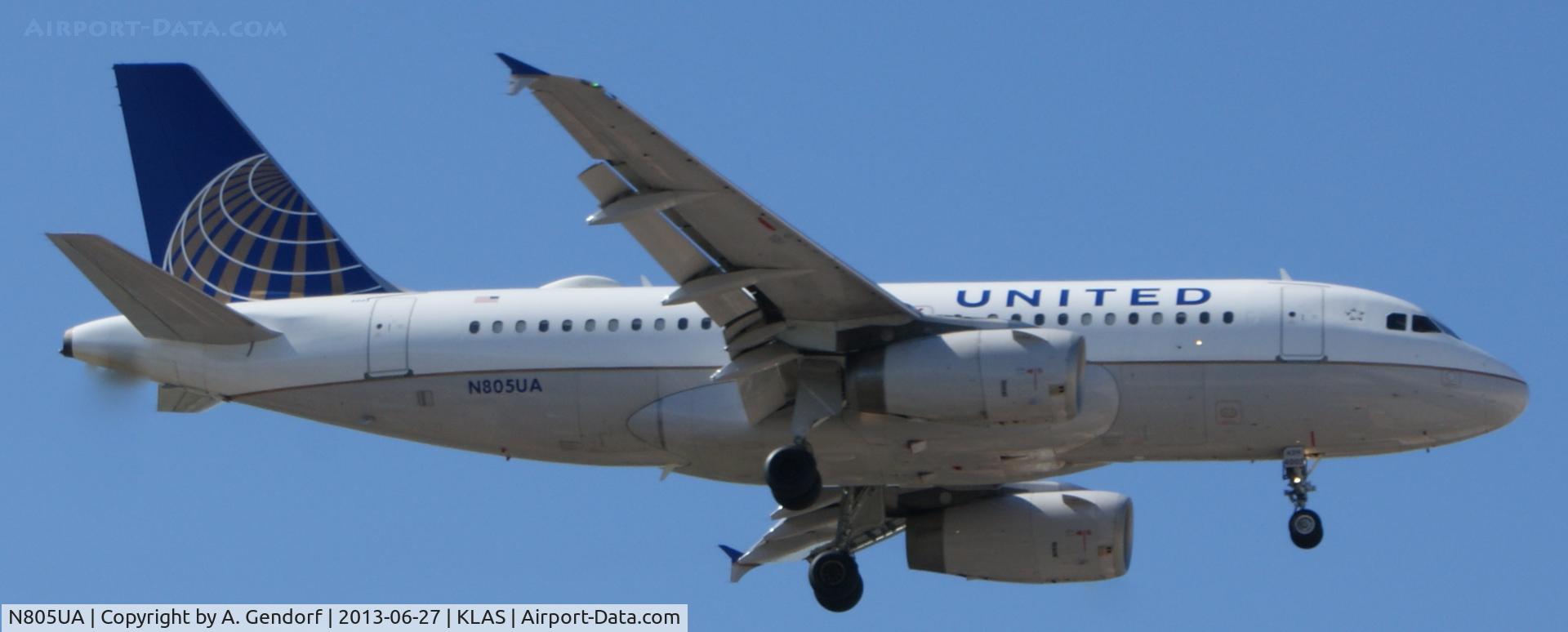 N805UA, 1998 Airbus A319-131 C/N 783, United, is seen here approaching RWY 25L at Las Vegas Int´l(KLAS)