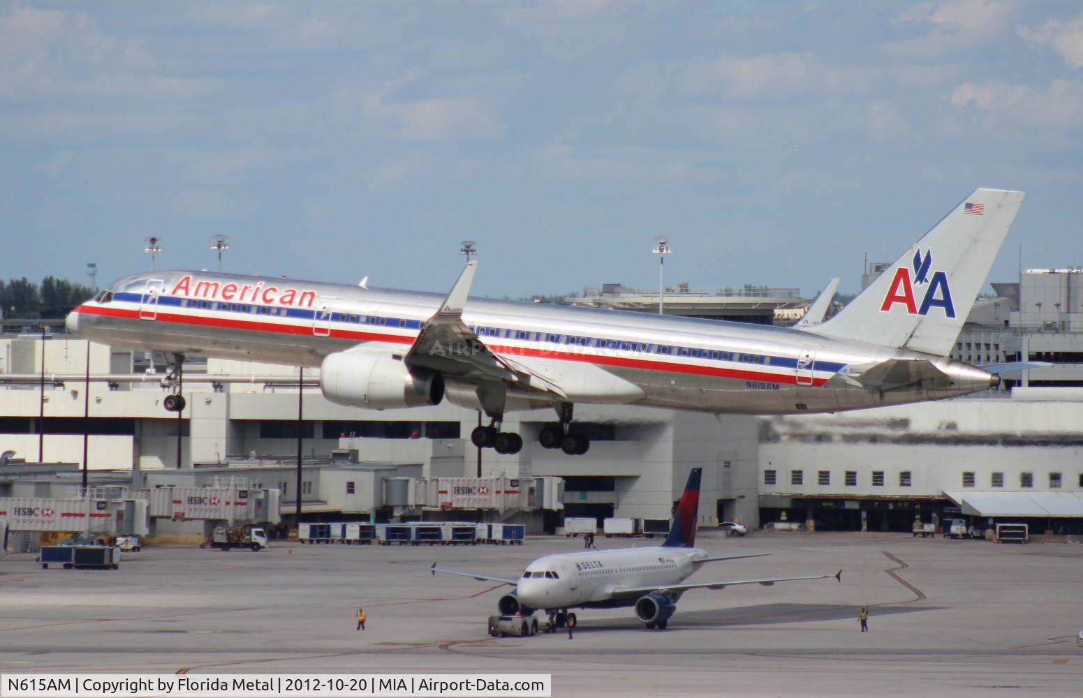N615AM, 1989 Boeing 757-223 C/N 24491, American 757