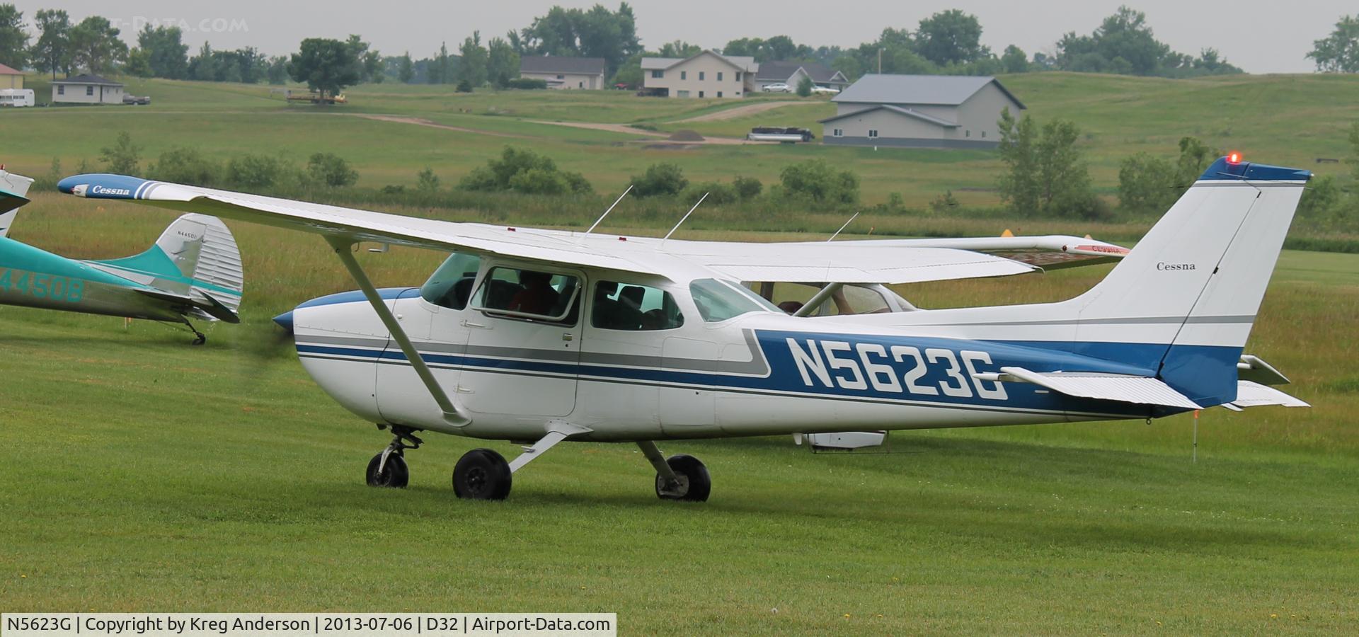 N5623G, 1979 Cessna 172N C/N 17273562, 2013 Starbuck Fly-in