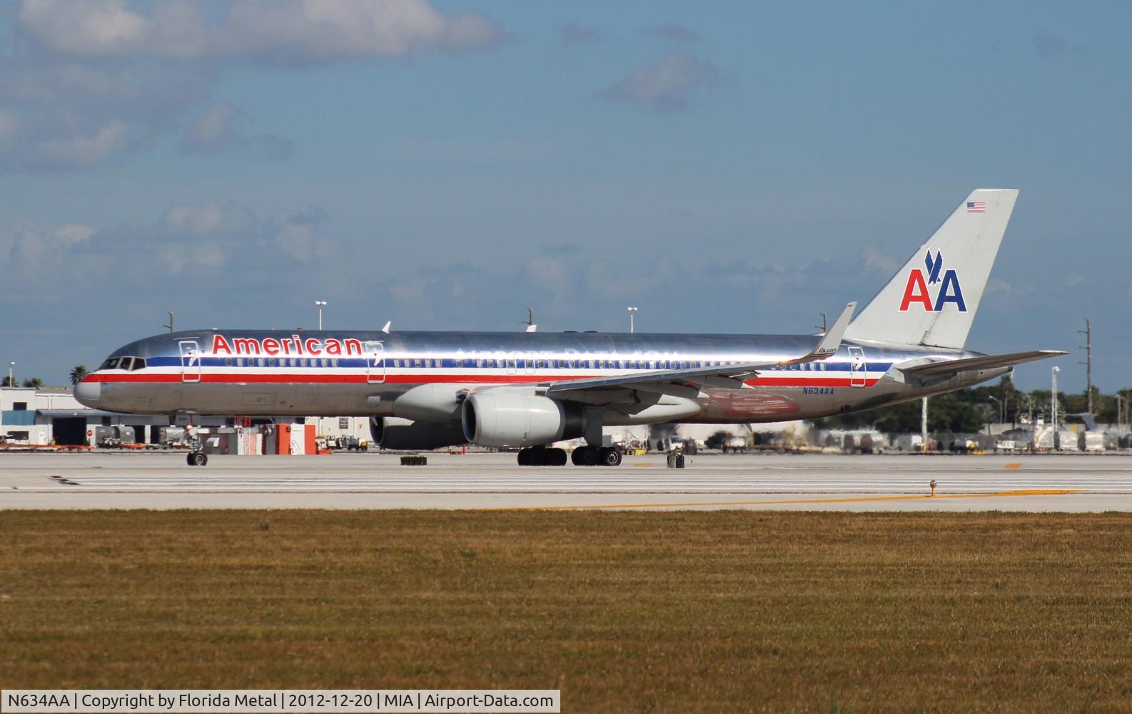N634AA, 1990 Boeing 757-223 C/N 24592, American 757