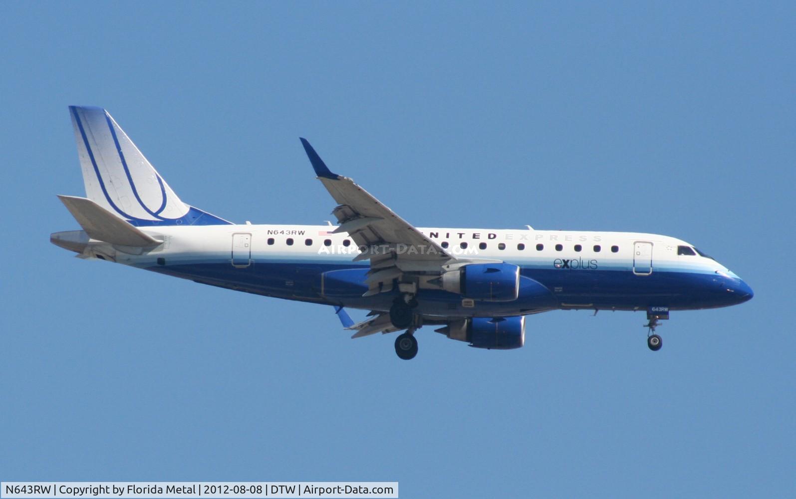 N643RW, 2005 Embraer 170SE (ERJ-170-100SE) C/N 17000060, United Express E170