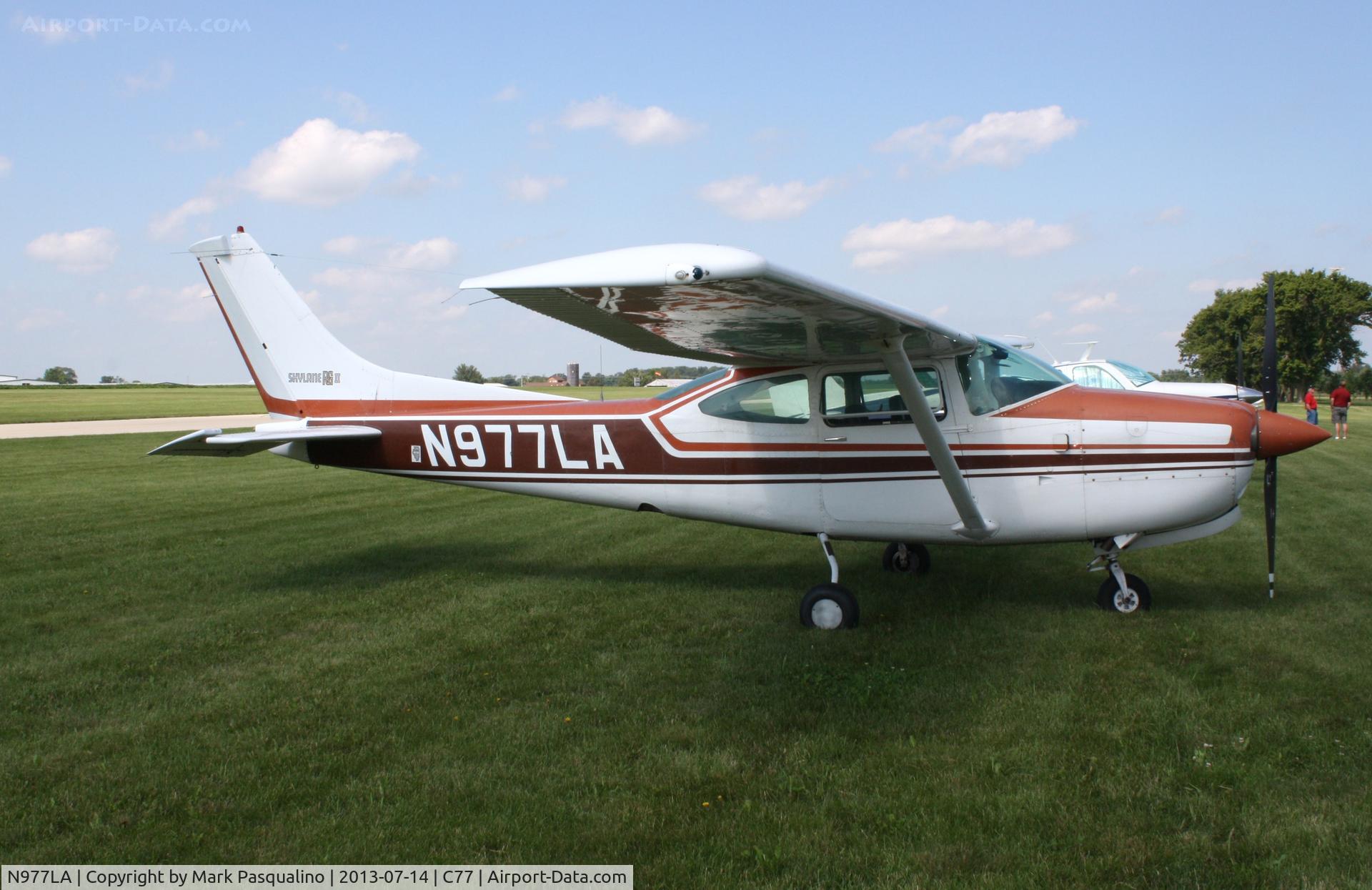 N977LA, 1978 Cessna R182 Skylane RG C/N R18200413, Cessna R182
