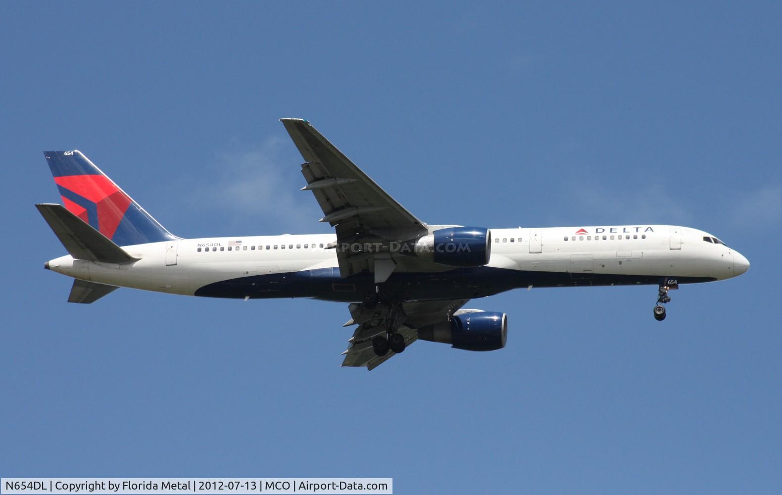 N654DL, 1990 Boeing 757-232 C/N 24394, Delta 757-200