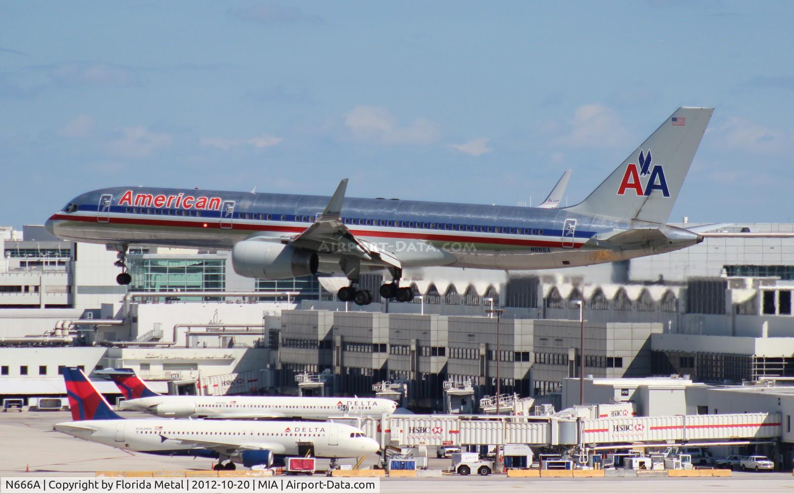 N666A, 1992 Boeing 757-223 C/N 25300, American 757-200